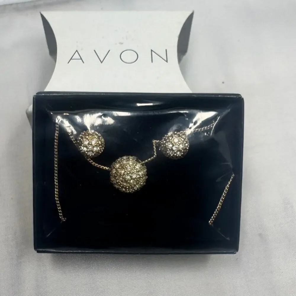 Avon Abrianna‎ necklace and earring set gold tone NIB, Mothers Day, Graduation